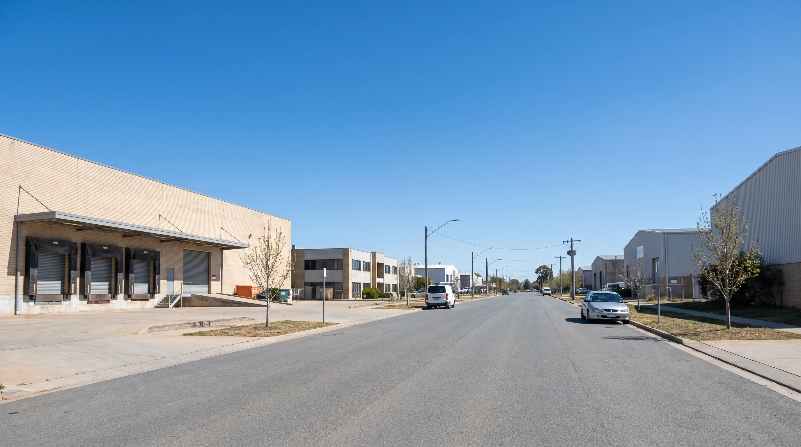 Removalists at work on a street in Phillip